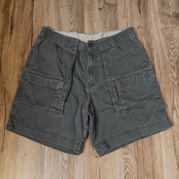 Outdoor Life Pants - Green Cargo Shorts
